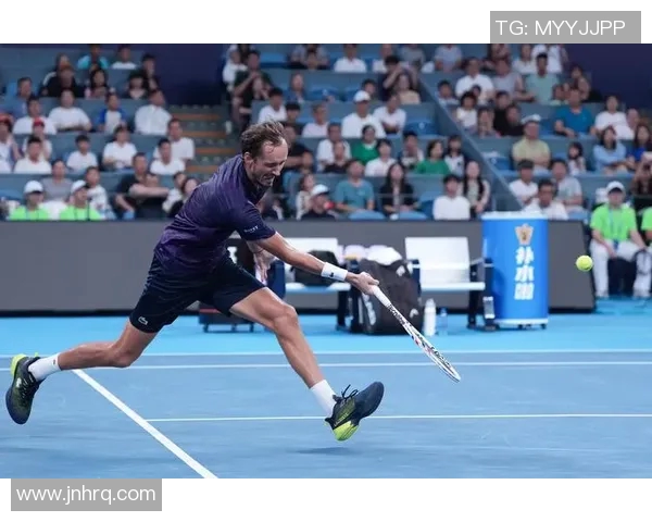 杭州网球队在全国网球团队协作排行榜中荣获第五名的佳绩 杭州网球队在全国网球团队协作排行榜中荣获第五名的佳绩