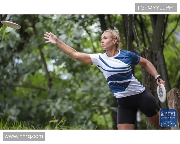 成都飞盘队进攻革新引领体育新潮流助力城市运动发展 成都飞盘队进攻革新引领体育新潮流助力城市运动发展